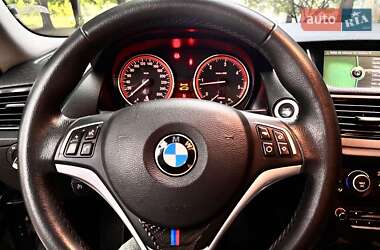Внедорожник / Кроссовер BMW X1 2012 в 