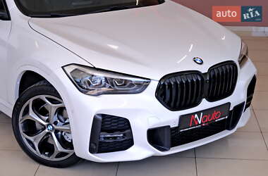 Внедорожник / Кроссовер BMW X1 2017 в 