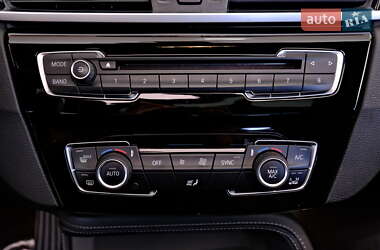 Внедорожник / Кроссовер BMW X1 2017 в 