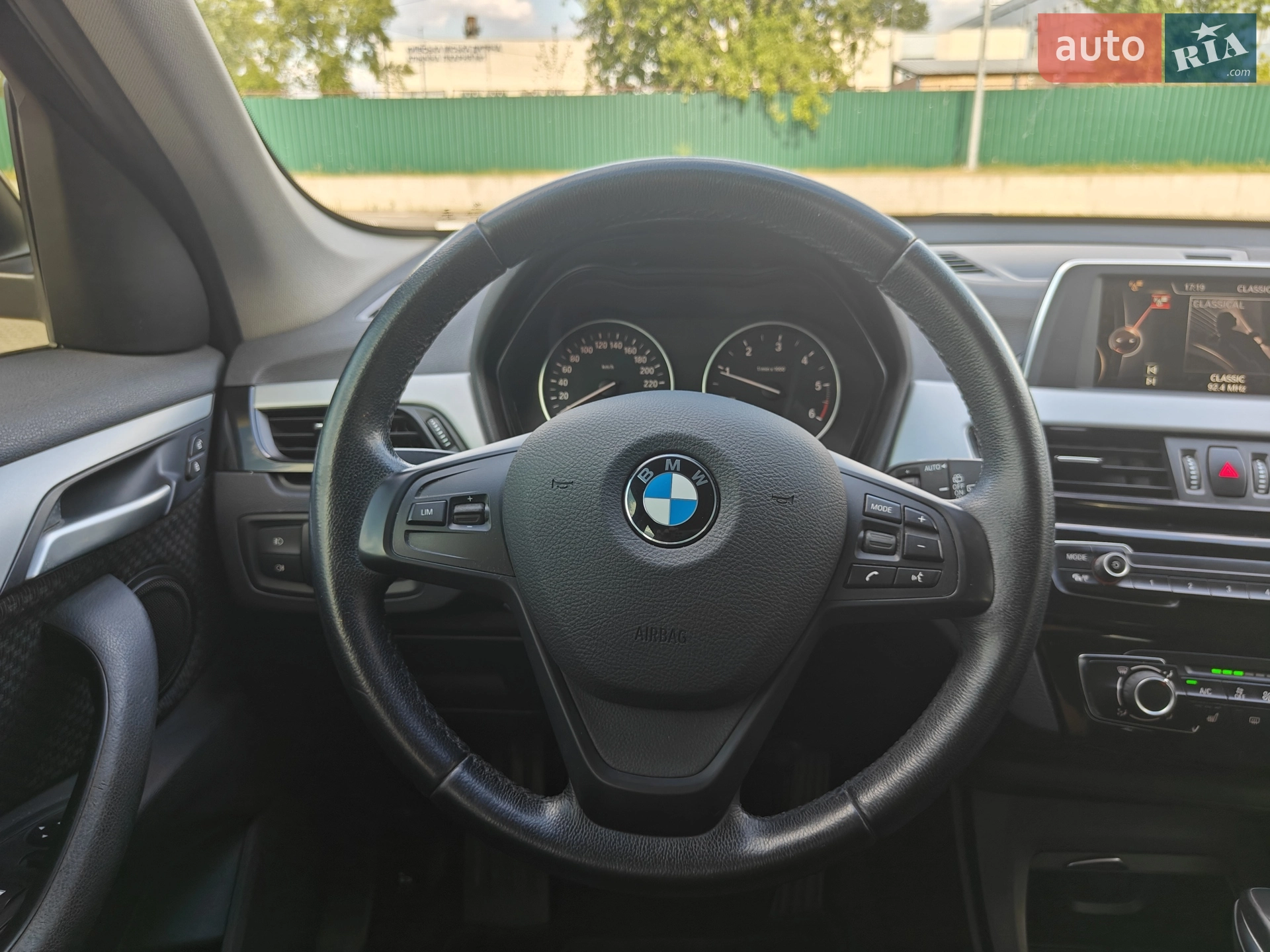 2016 BMW X1 - мініатюра 36