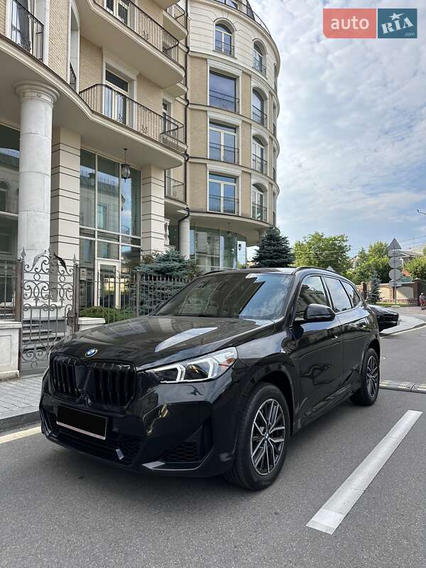 Внедорожник / Кроссовер BMW X1 2023 в Киеве фото 5 Внедорожник / Кроссовер BMW X1 2023 в Киеве