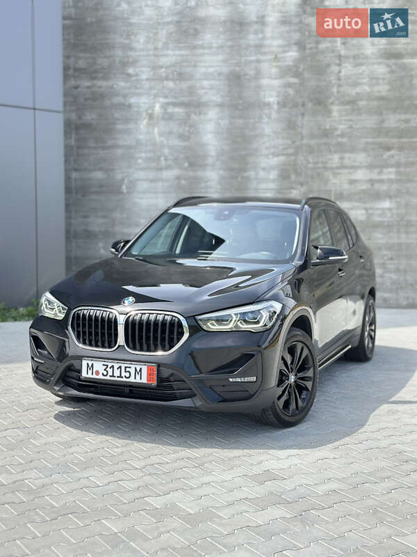 BMW X1 2021