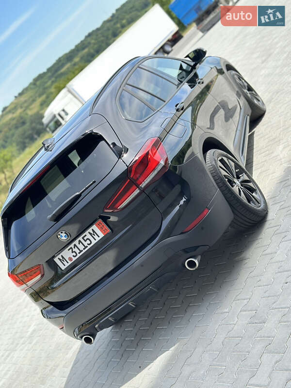 Позашляховик / Кросовер BMW X1 2021 в Чернівцях