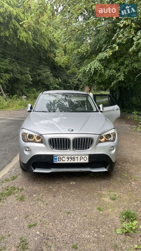 BMW X1 2012