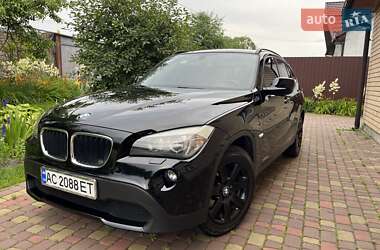 Позашляховик / Кросовер BMW X1 2010 в Луцьку