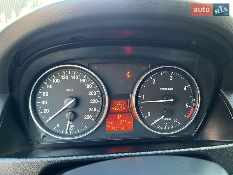 Внедорожник / Кроссовер BMW X1 2010 в Луцке