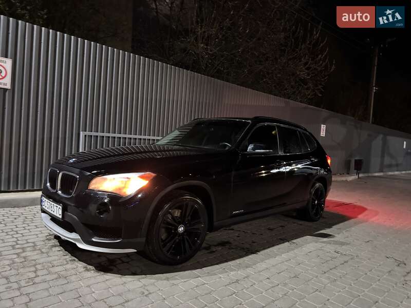 Внедорожник / Кроссовер BMW X1 2014 в 
