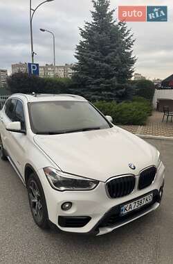 Внедорожник / Кроссовер BMW X1 2017 в Киеве