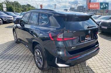 Внедорожник / Кроссовер BMW X1 2024 в 