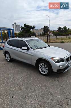 Позашляховик / Кросовер BMW X1 2013 в Києві