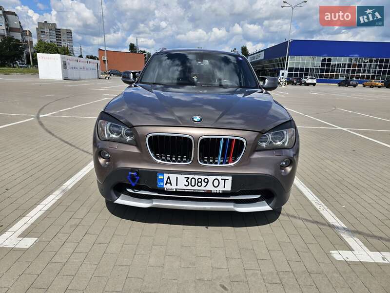 Внедорожник / Кроссовер BMW X1 2010 в Сумах