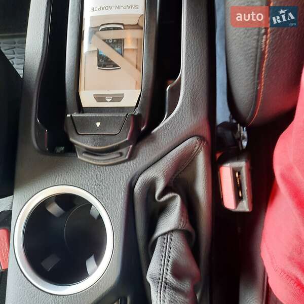 Внедорожник / Кроссовер BMW X1 2014 в Ужгороде