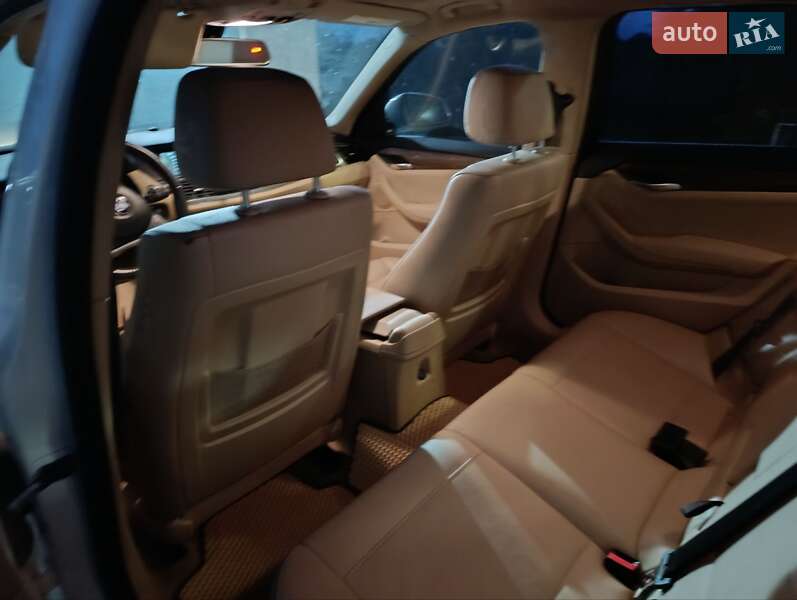 Позашляховик / Кросовер BMW X1 2014 в Золотоноші фото 2 Позашляховик / Кросовер BMW X1 2014 в Золотоноші