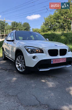 Внедорожник / Кроссовер BMW X1 2012 в Киеве