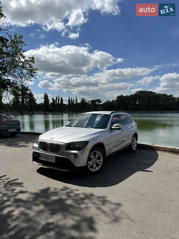 Внедорожник / Кроссовер BMW X1 2010 в Кропивницком