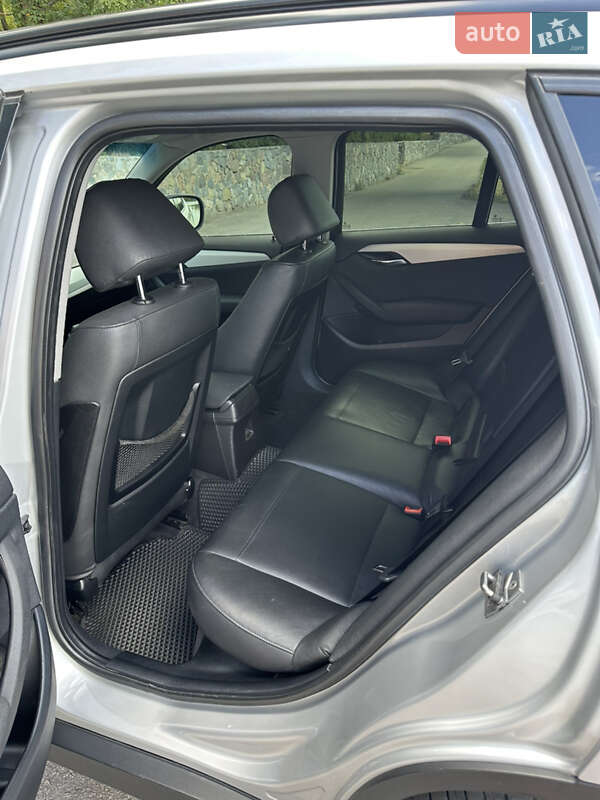 Внедорожник / Кроссовер BMW X1 2010 в Кропивницком