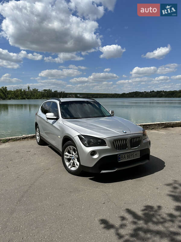 Внедорожник / Кроссовер BMW X1 2010 в Кропивницком