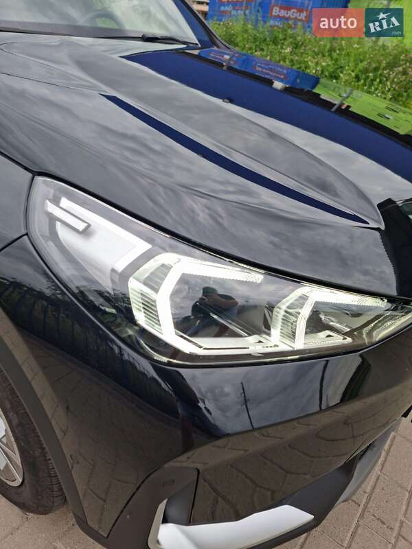 Внедорожник / Кроссовер BMW X1 2023 в Нововолынске