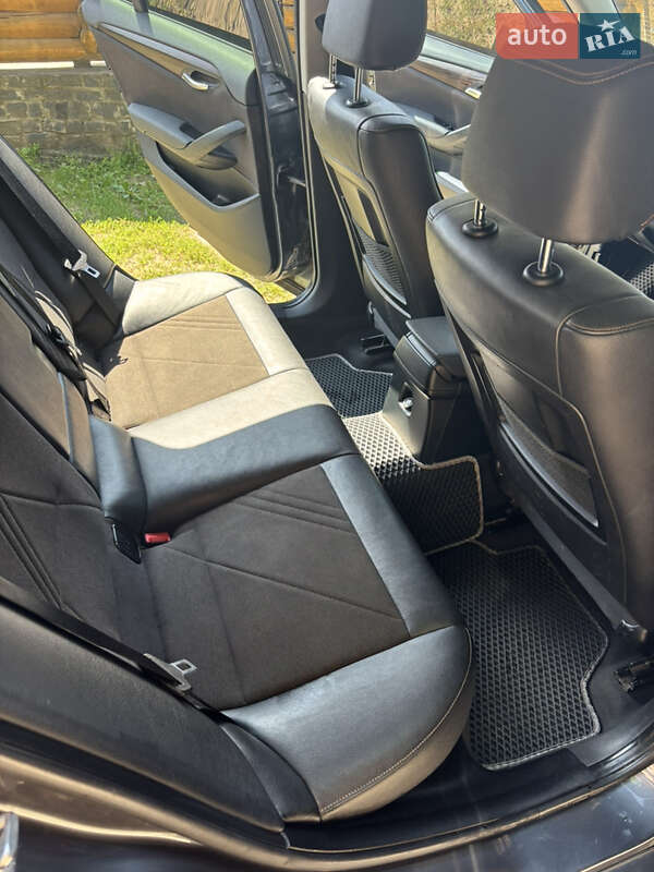 Внедорожник / Кроссовер BMW X1 2014 в Радомышле