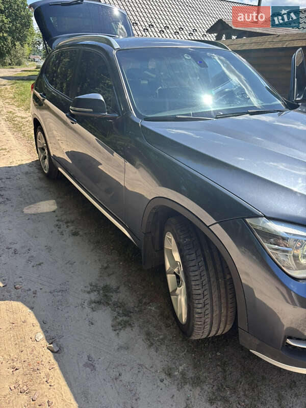 Внедорожник / Кроссовер BMW X1 2014 в Радомышле