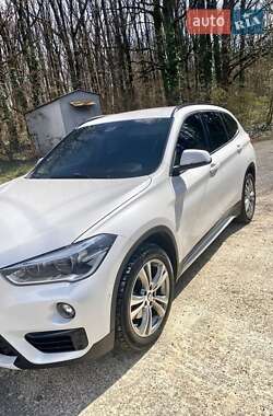 Внедорожник / Кроссовер BMW X1 2015 в Мукачево