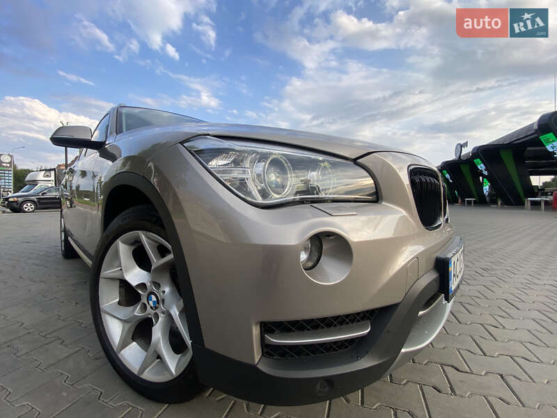 Внедорожник / Кроссовер BMW X1 2013 в Луцке