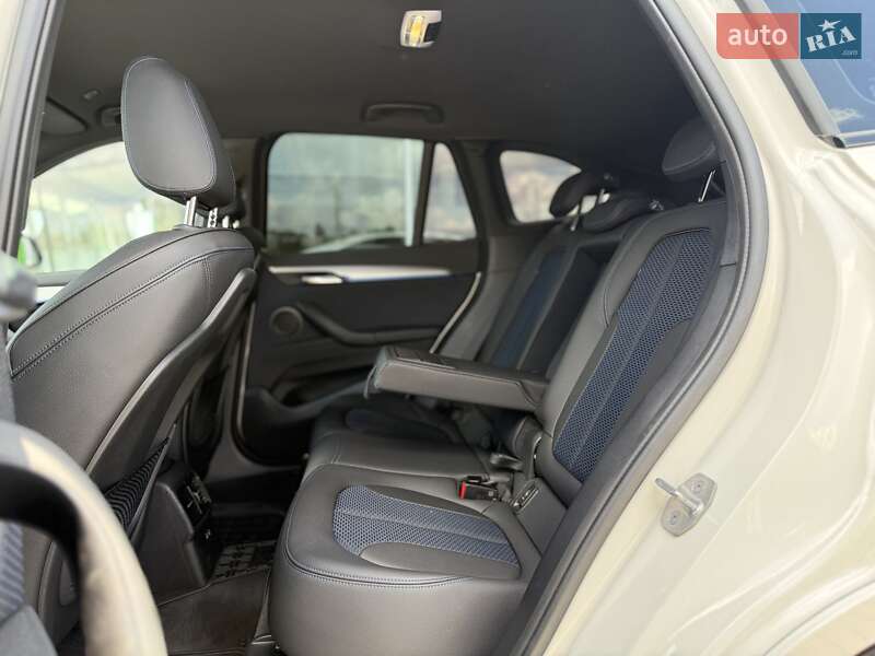 Позашляховик / Кросовер BMW X1 2022 в Києві