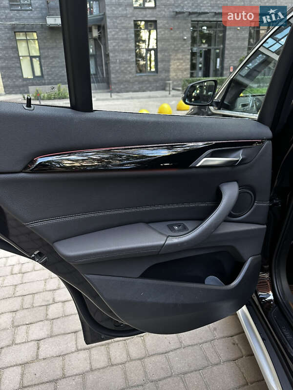 Позашляховик / Кросовер BMW X1 2021 в Броварах