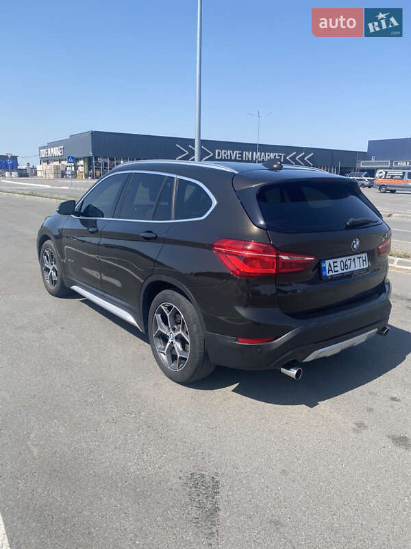 Внедорожник / Кроссовер BMW X1 2015 в Днепре фото 15 Внедорожник / Кроссовер BMW X1 2015 в Днепре