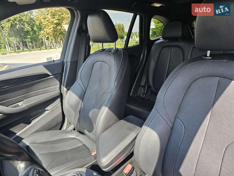 Внедорожник / Кроссовер BMW X1 2018 в Киеве