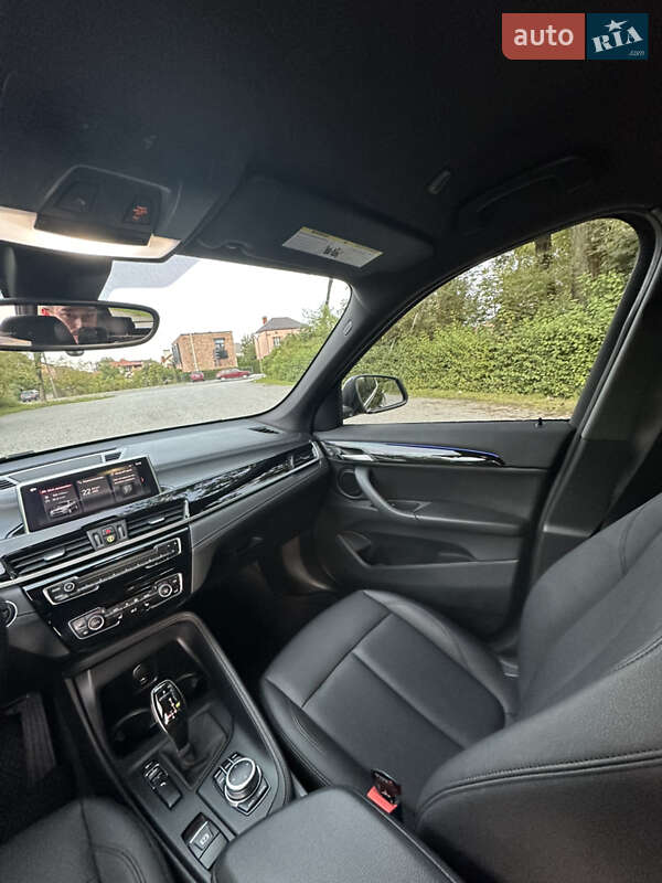 Внедорожник / Кроссовер BMW X1 2019 в Городке