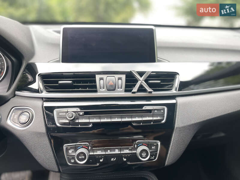 Внедорожник / Кроссовер BMW X1 2016 в Киеве фото 10 Внедорожник / Кроссовер BMW X1 2016 в Киеве