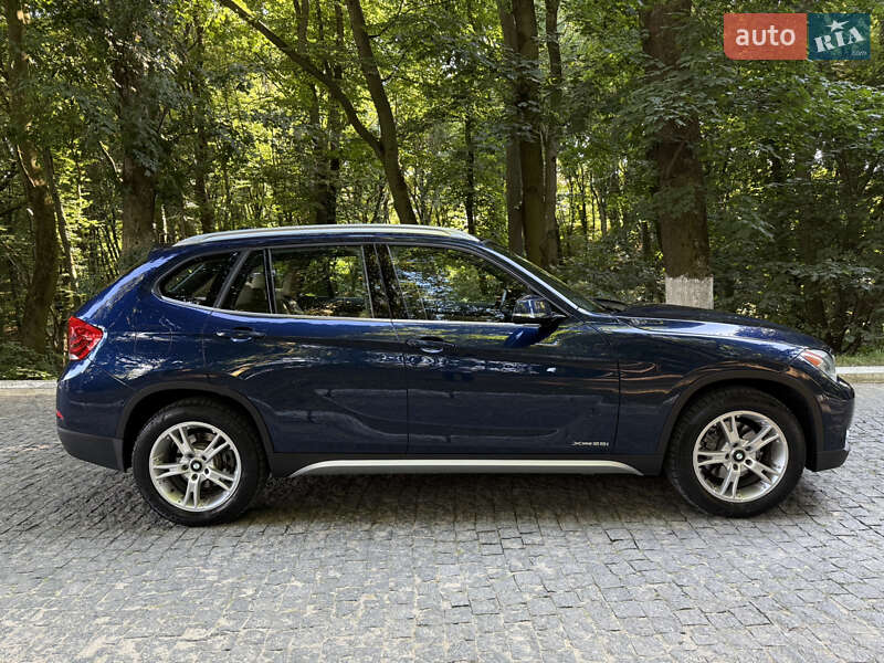 Позашляховик / Кросовер BMW X1 2014 в Чернівцях