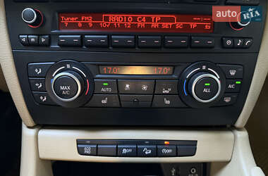 Внедорожник / Кроссовер BMW X1 2014 в 