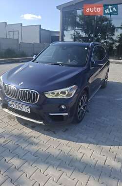 Позашляховик / Кросовер BMW X1 2016 в Києві