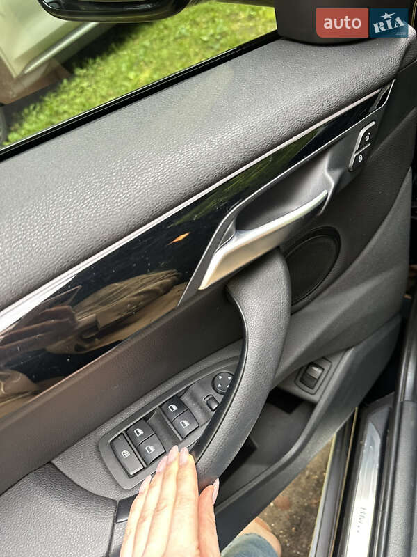 Внедорожник / Кроссовер BMW X1 2017 в Львове фото 8 Внедорожник / Кроссовер BMW X1 2017 в Львове