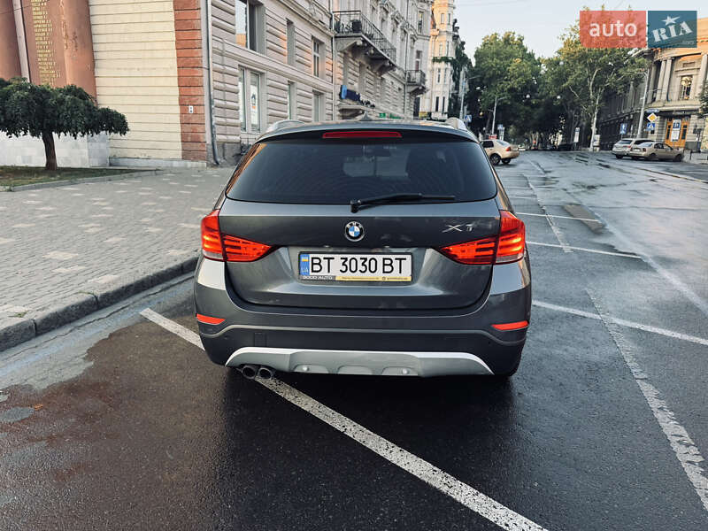 Внедорожник / Кроссовер BMW X1 2013 в Одессе