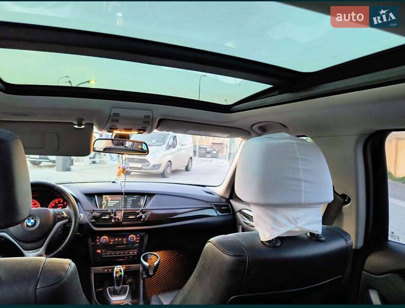 Внедорожник / Кроссовер BMW X1 2013 в Одессе