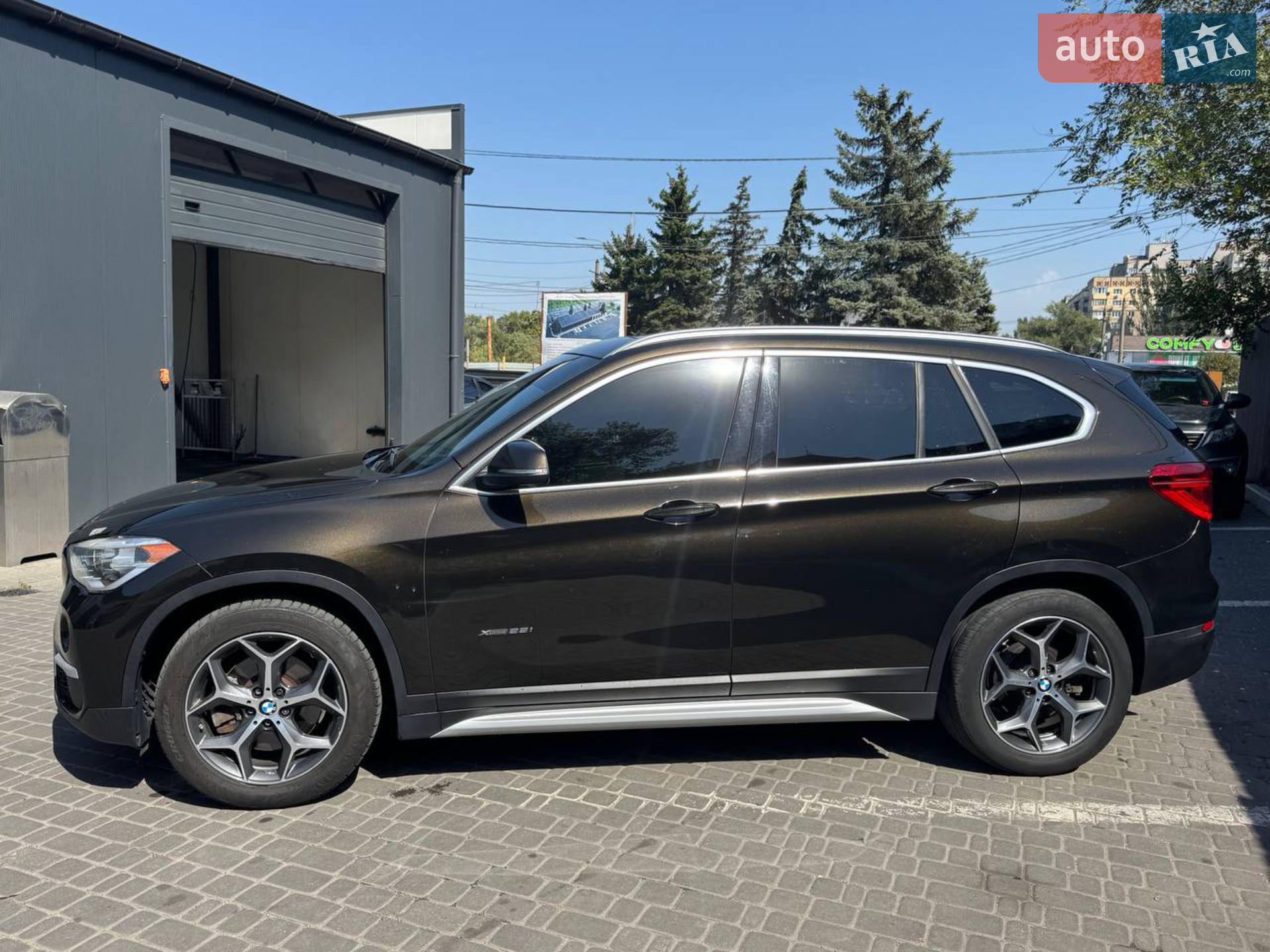 2015 BMW X1 - мініатюра 3