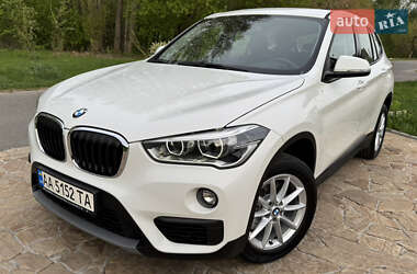 Позашляховик / Кросовер BMW X1 2017 в Києві