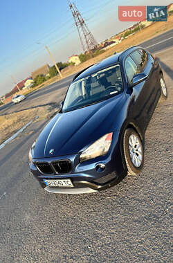 Позашляховик / Кросовер BMW X1 2013 в Одесі
