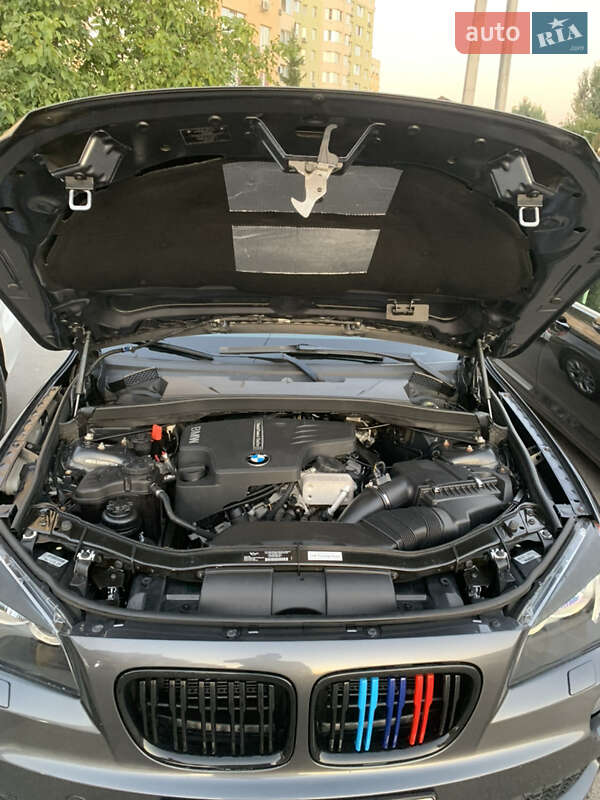 Внедорожник / Кроссовер BMW X1 2012 в Киеве