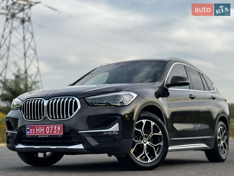 Внедорожник / Кроссовер BMW X1 2019 в Дрогобыче
