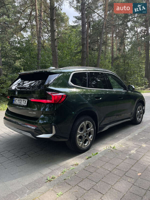 Внедорожник / Кроссовер BMW X1 2024 в Львове