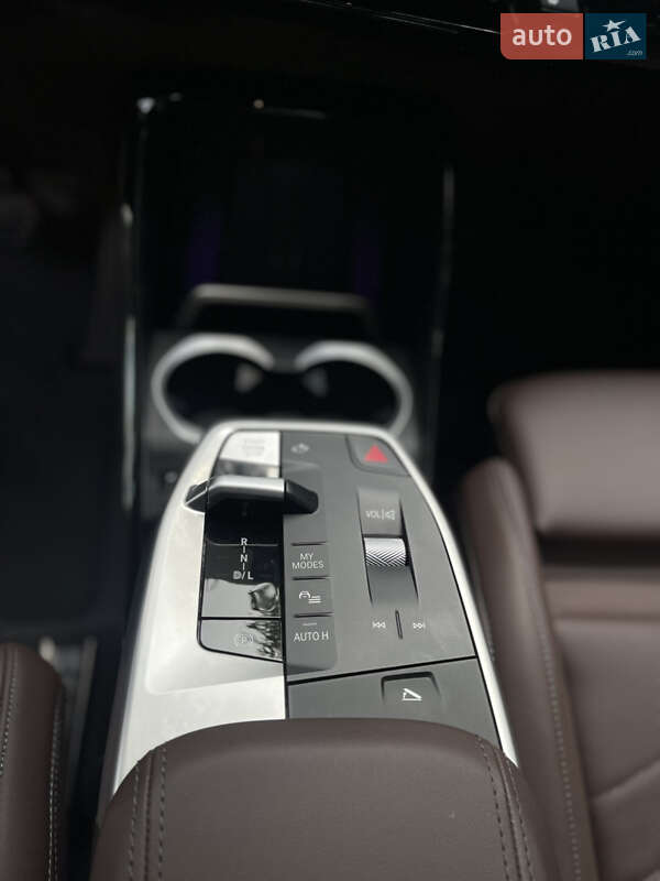 Внедорожник / Кроссовер BMW X1 2024 в Львове