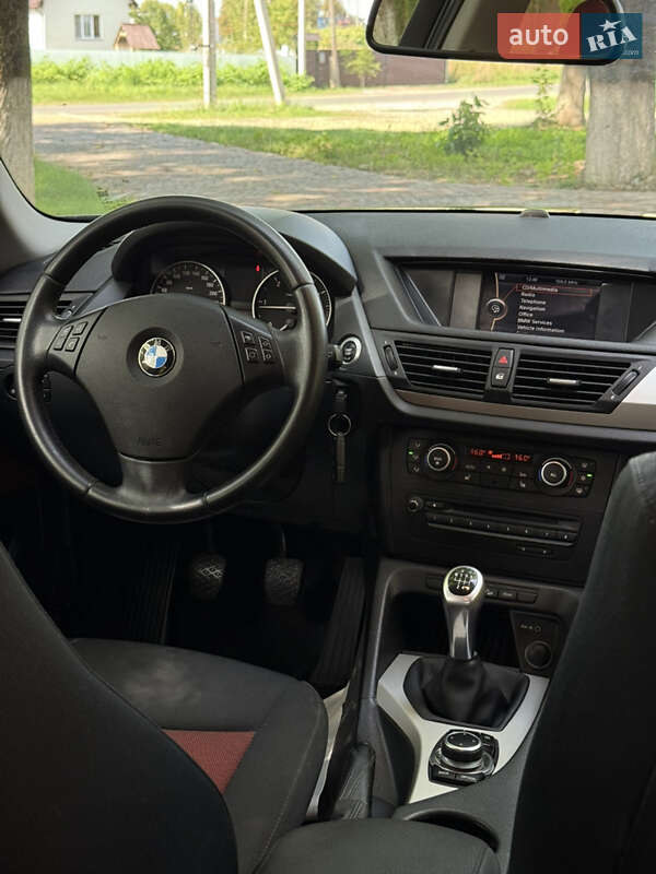 Внедорожник / Кроссовер BMW X1 2012 в Тячеве фото 36 Внедорожник / Кроссовер BMW X1 2012 в Тячеве