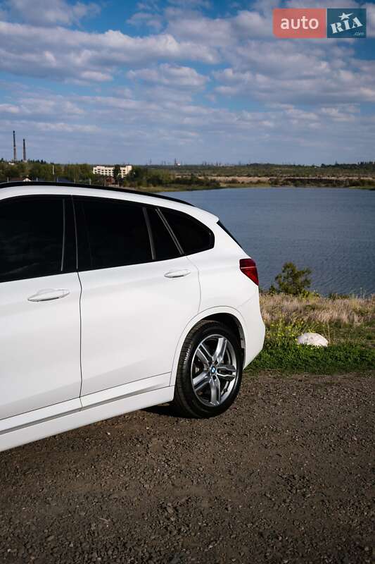 Внедорожник / Кроссовер BMW X1 2016 в Кривом Роге фото 3 Внедорожник / Кроссовер BMW X1 2016 в Кривом Роге