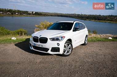 Внедорожник / Кроссовер BMW X1 2016 в Кривом Роге