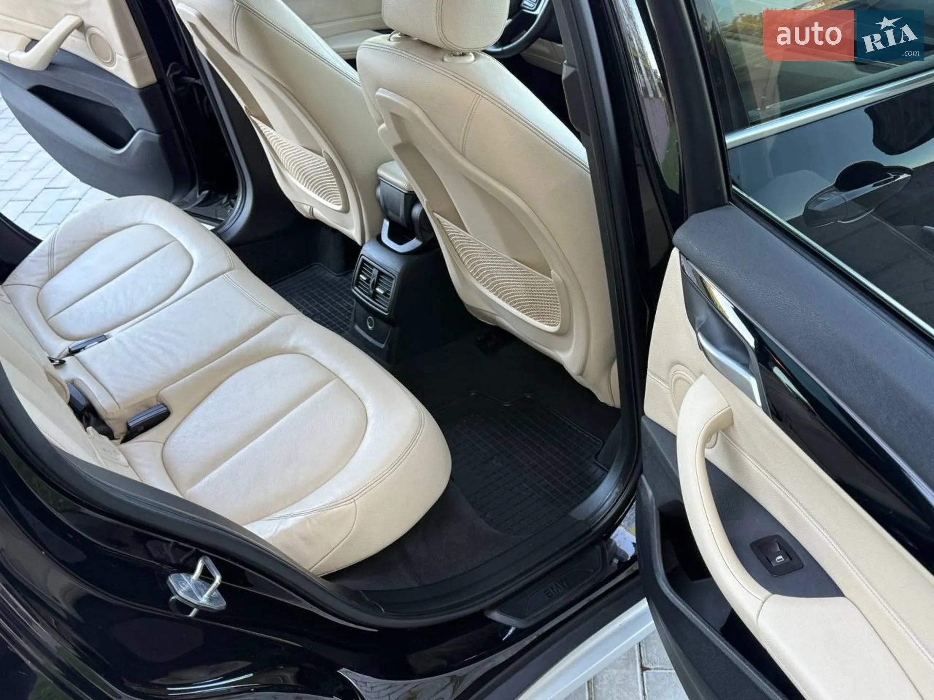 2017 BMW X1 - мініатюра 26