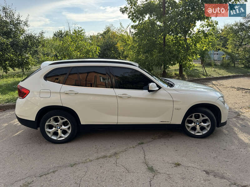 Позашляховик / Кросовер BMW X1 2012 в Олександрії